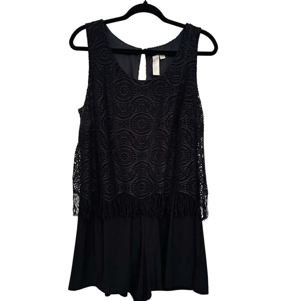Emma & Michele Womens L Crochet Lace Fringe Sleeveless Romper Black